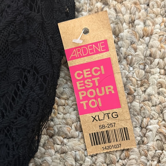 Black Lace Ardene Skirt NWT - Picture 5 of 9